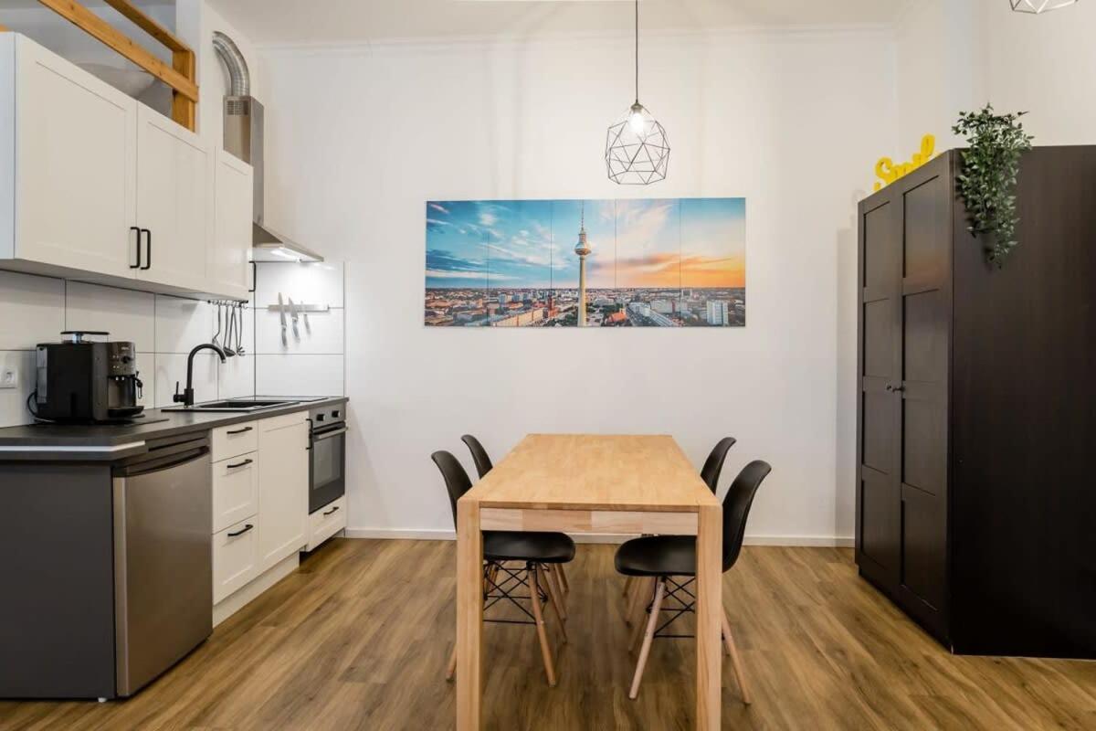 Stylish Loft Close To Boxhagener Platz Berlin Luaran gambar